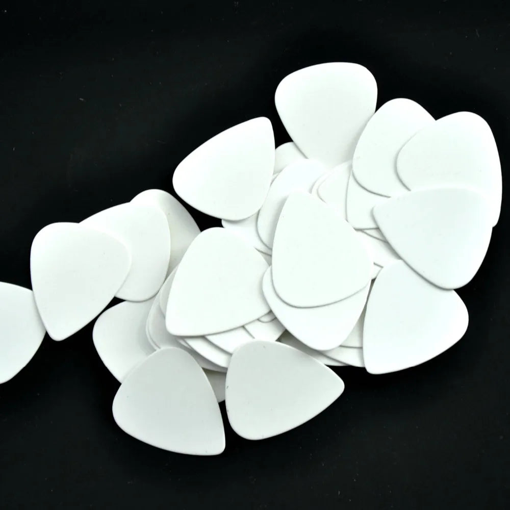 Wholesale Lots of 500Pcs Solid White Celluloid Guitar Picks Plectrums 0.46Mm / 0.71Mm / 0.96Mm / 1.5Mm